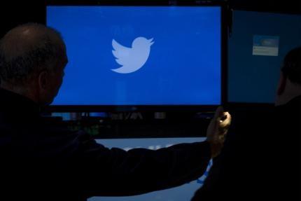 Twitters New CEO Jack Dorsey To Layoff 8 Workforce
