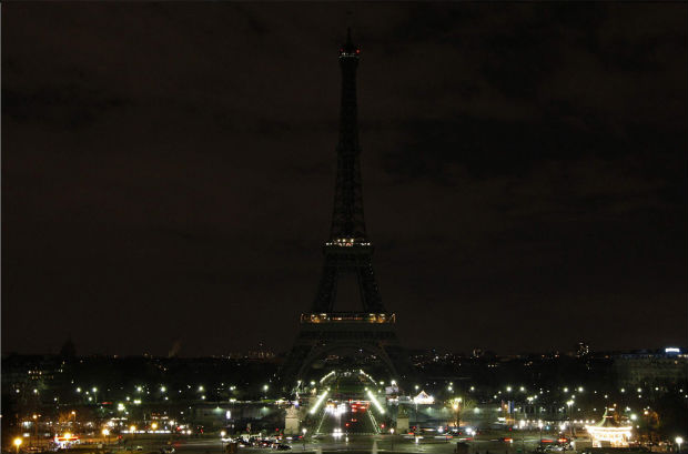 Eiffel Tower Mourns Paris Attacks Going Light Less