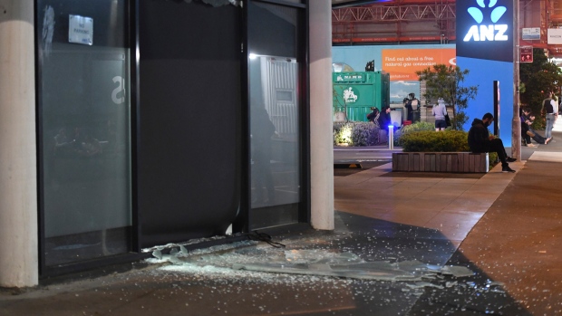 BREAKING Powerful Earthquake Triggering Tsunami Hits New Zealand