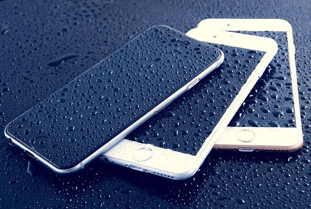 iPhone 8 May Reignite Apples Revenue Expert