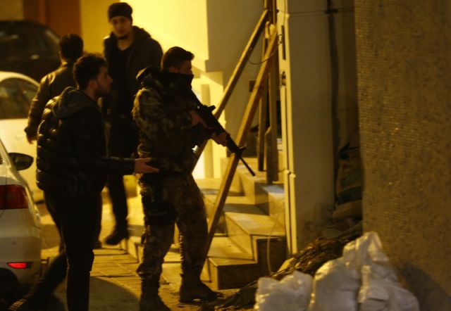 Turkey Details 448 Including Foreigners In Nationawide Raids Against ISIS