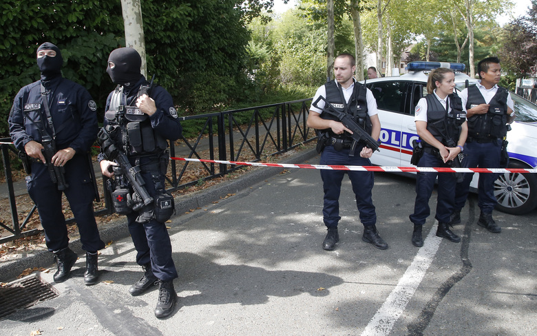 Man Kills Mother Sister With Knife In France ISIS Claims Responsibility