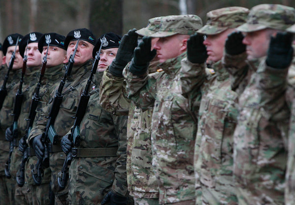 Trump announces sending 1000 US troops to Poland